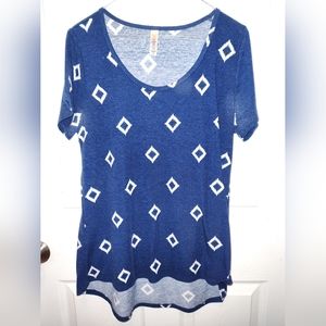 Lularoe Navy tunic. Size Medium.